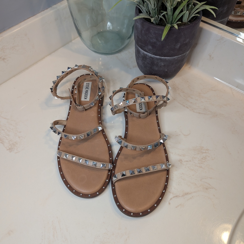 Steve Madden Brown Studded Sandals
